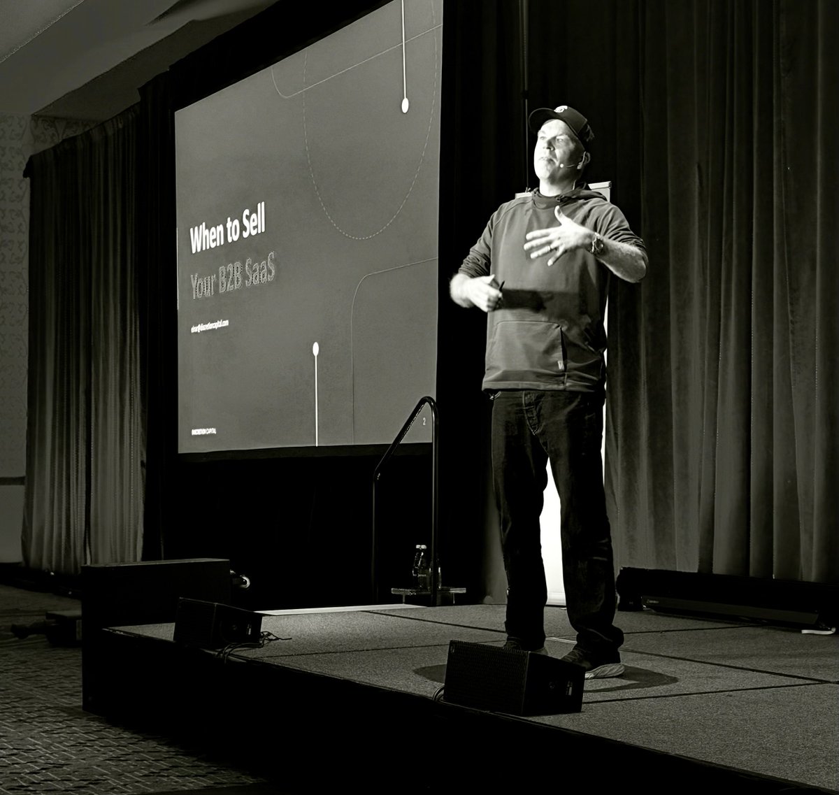 Great bid vs poor bid is 5x — Einar Vollset at MicroConf